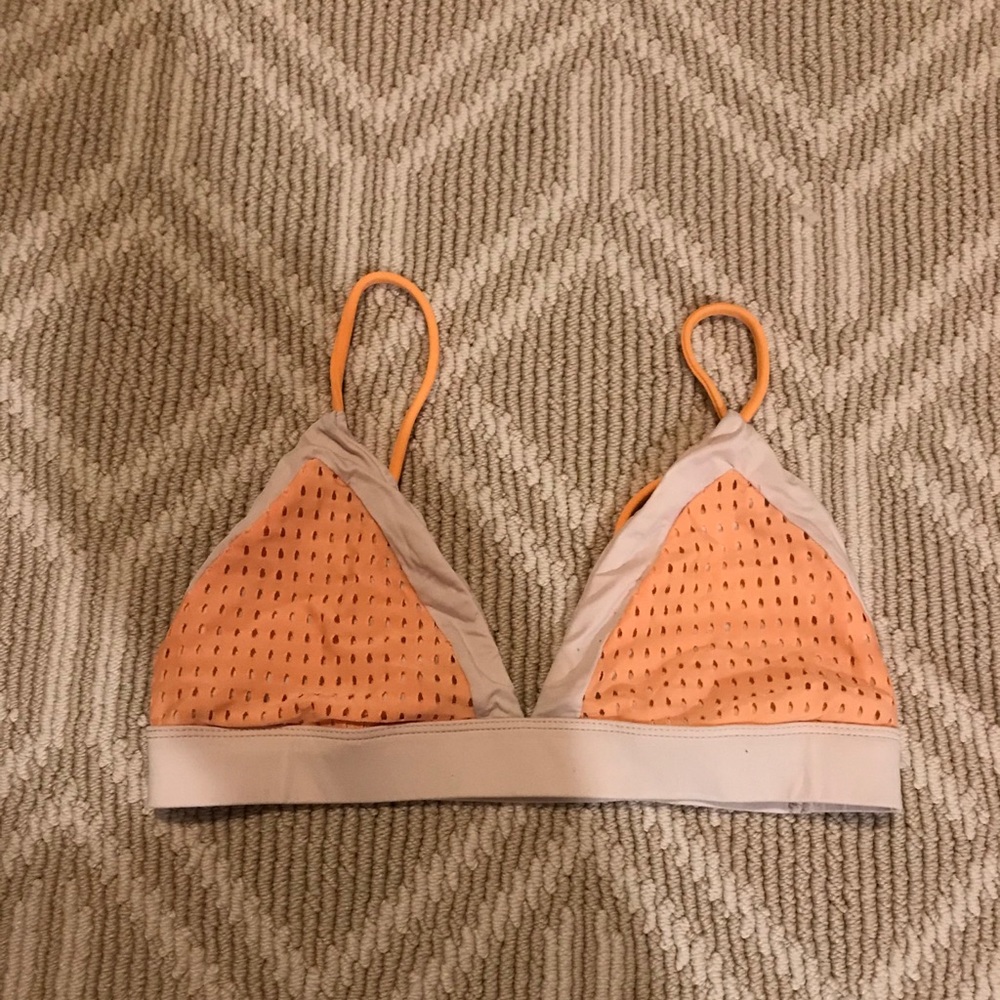 Acacia bikini top